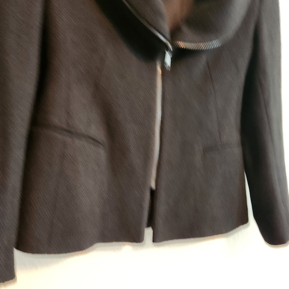 Lafayette 148 New York Black Zippered Jacket Size 10 - Picture 7 of 12